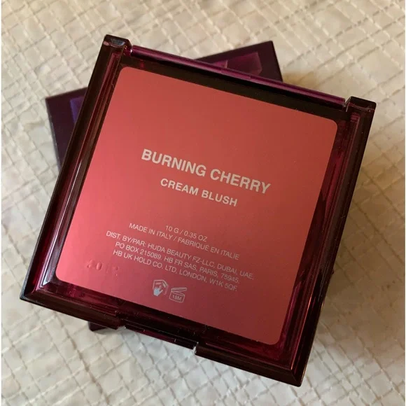 Huda Beauty Love Fest Cream Blush in Burning Cherry BNIB